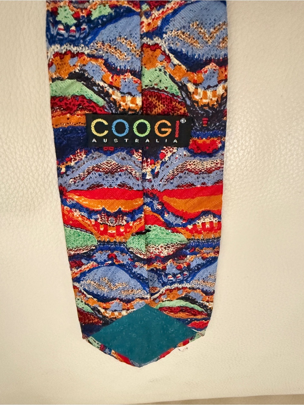 COOGI Multicolor Wave-Pattern Silk Tie — Blue, Red, Green, Orange